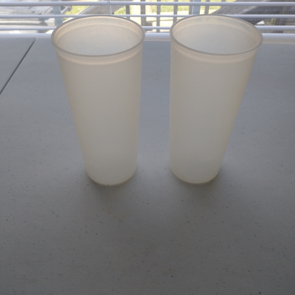 Tupperware Clear 12oz Tumblers #115 Vintage